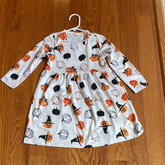 Halloween Themed Long Sleeve Dress size 120 in perfect condition! - Picture 1 of 3